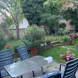  Apartment Ariana