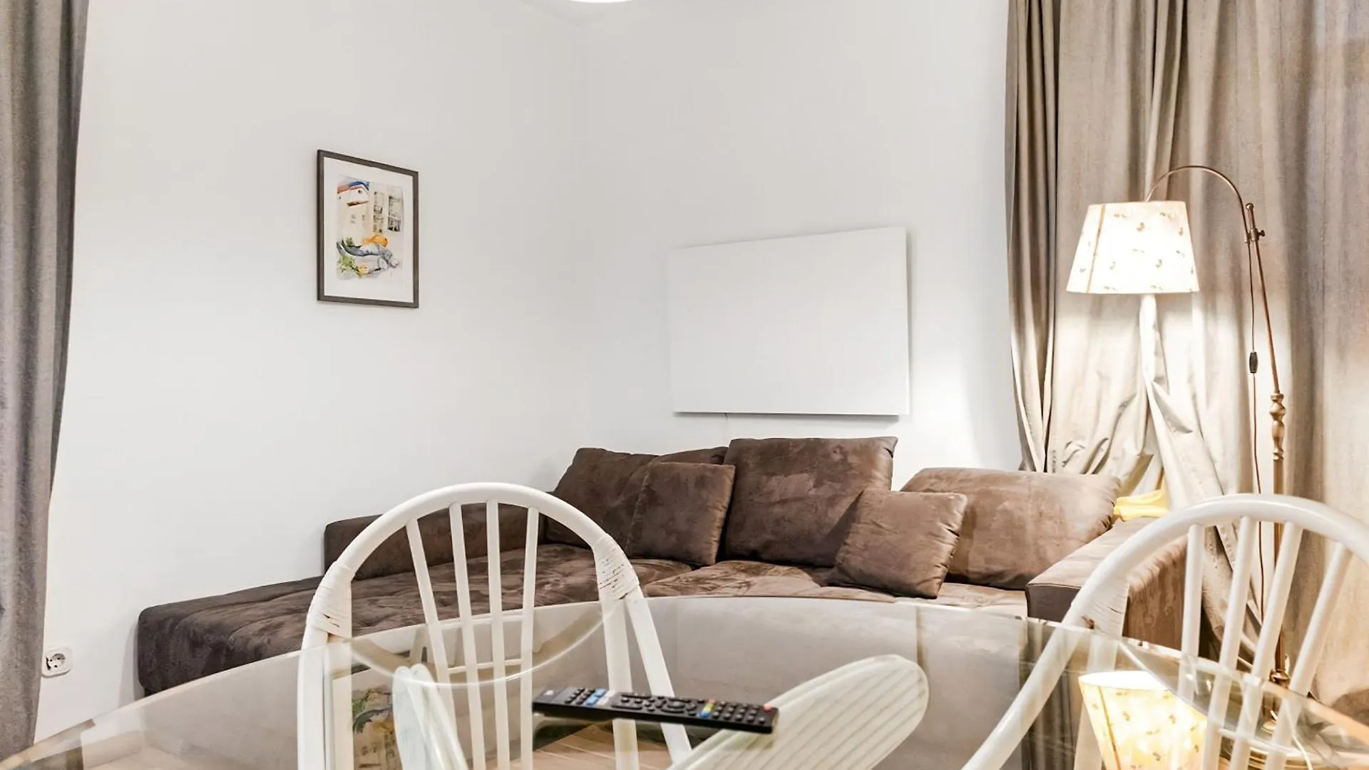 Budget Apartments Well Connected To The Whole City Wien