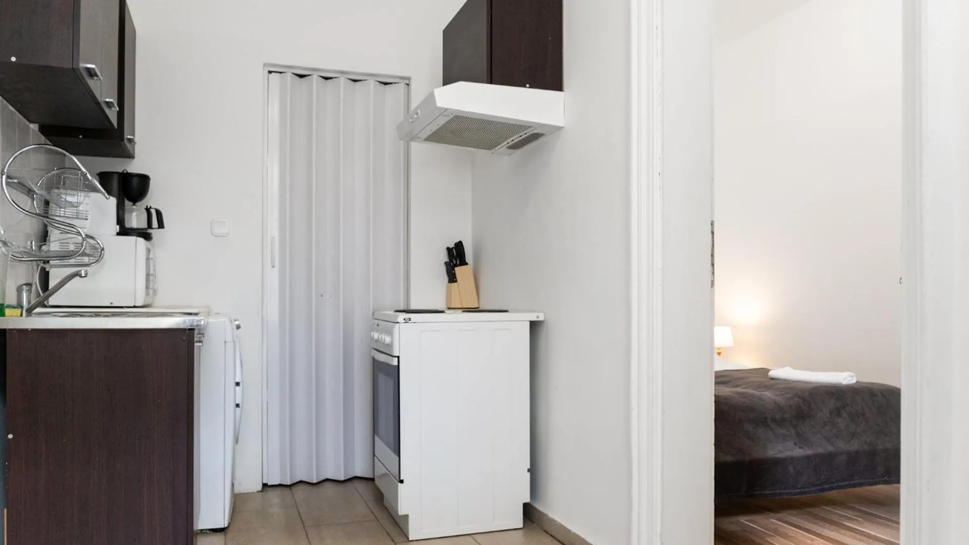 Budget Apartments Well Connected To The Whole City Wien